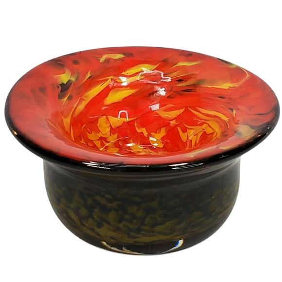 Beautiful Art Glass Spatter Pattern 4.5" Bowl Red Yellow Red Green Swirls - Picture 1 of 8